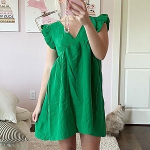 Cute green summer dress, size small